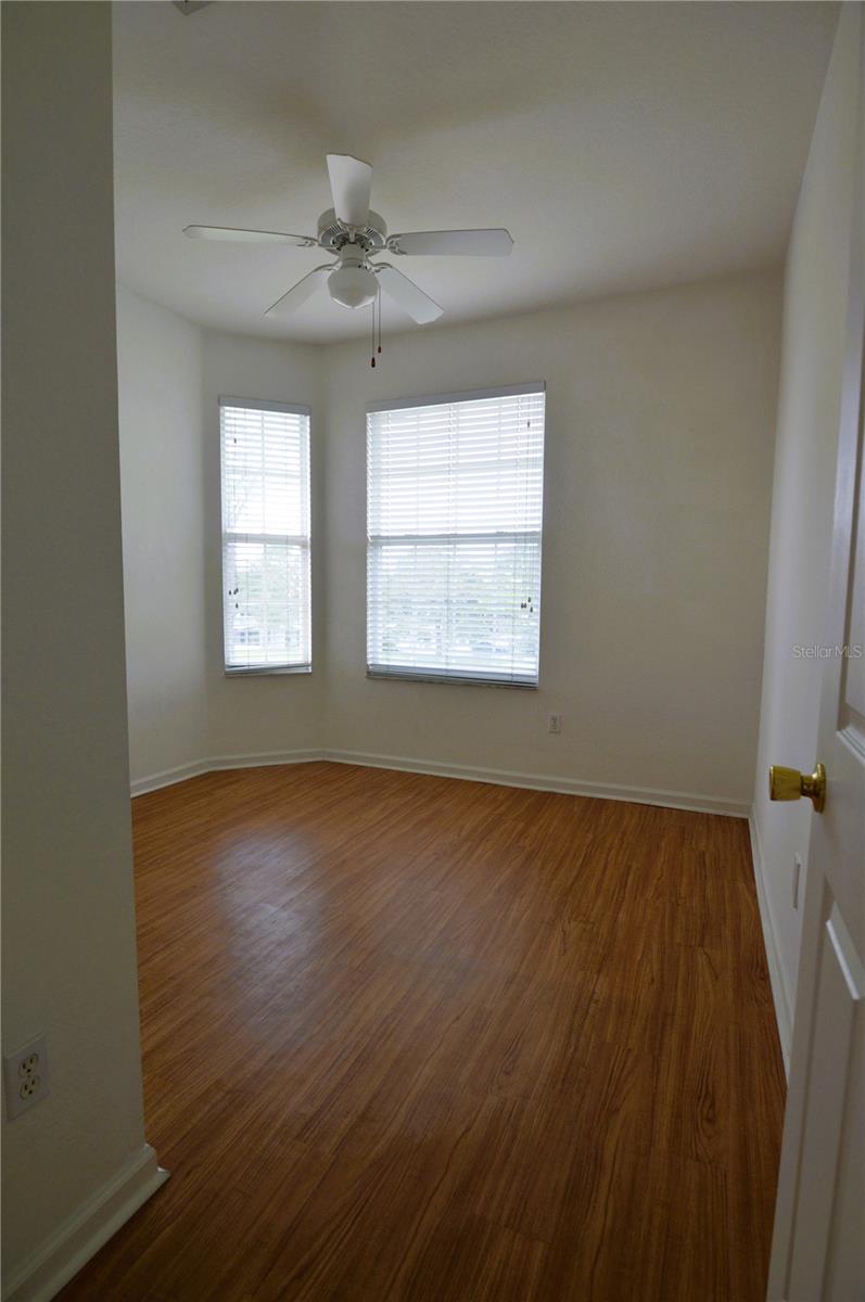 Image 32 of 44 For 13500 Turtle Marsh Loop 832