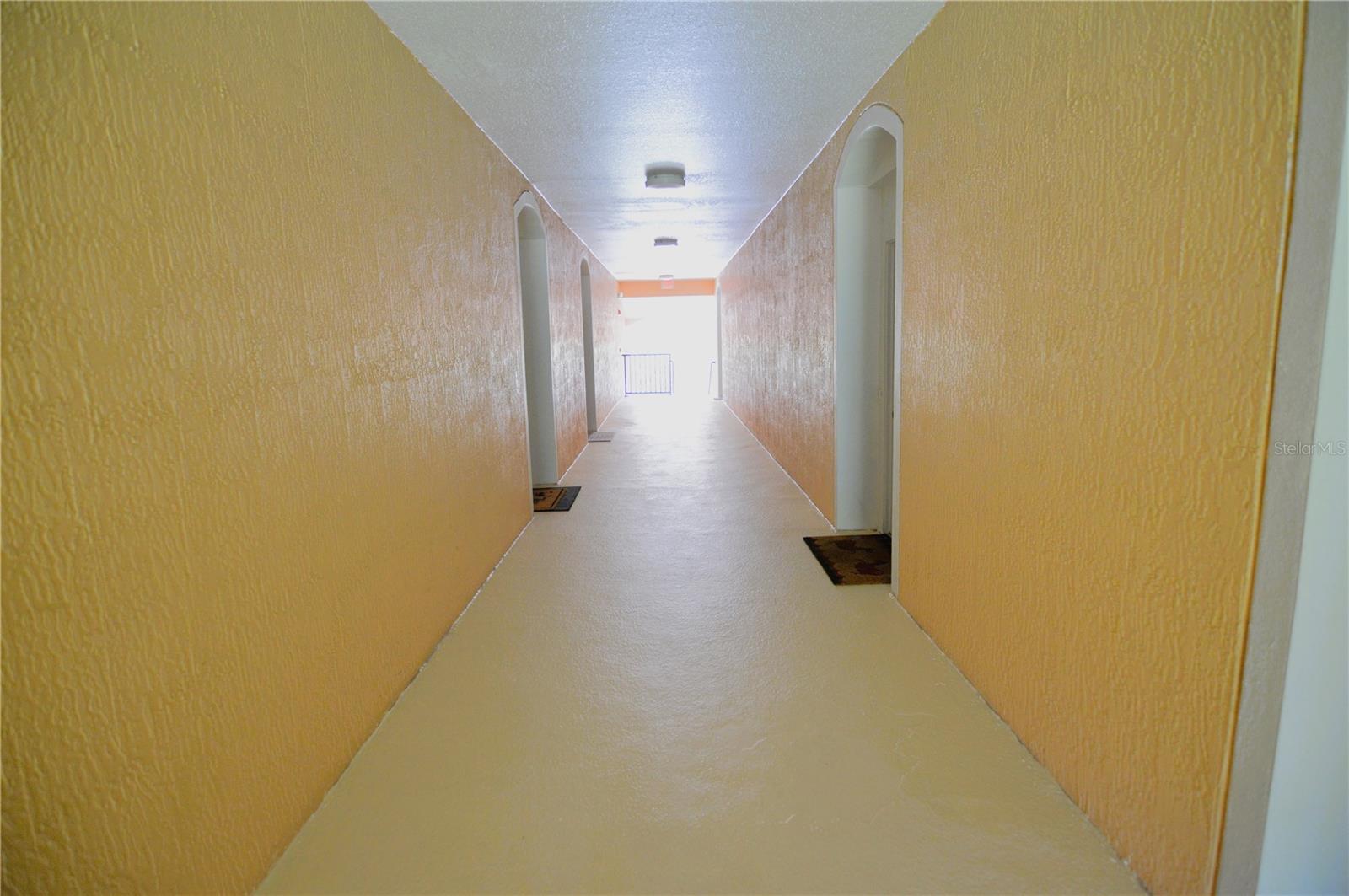 Image 9 of 44 For 13500 Turtle Marsh Loop 832