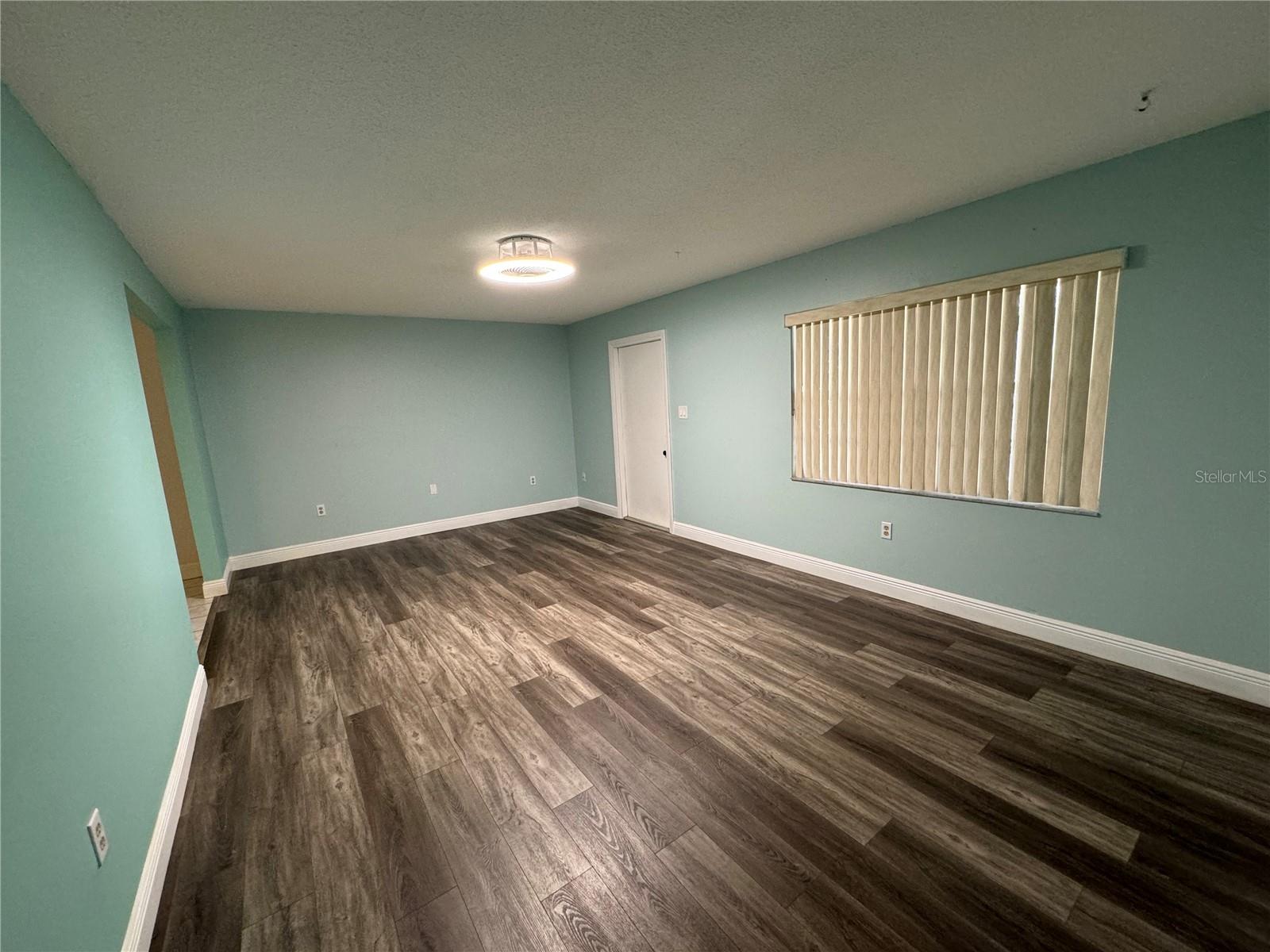 Image 10 of 20 For 700 Airport Boulevard G4