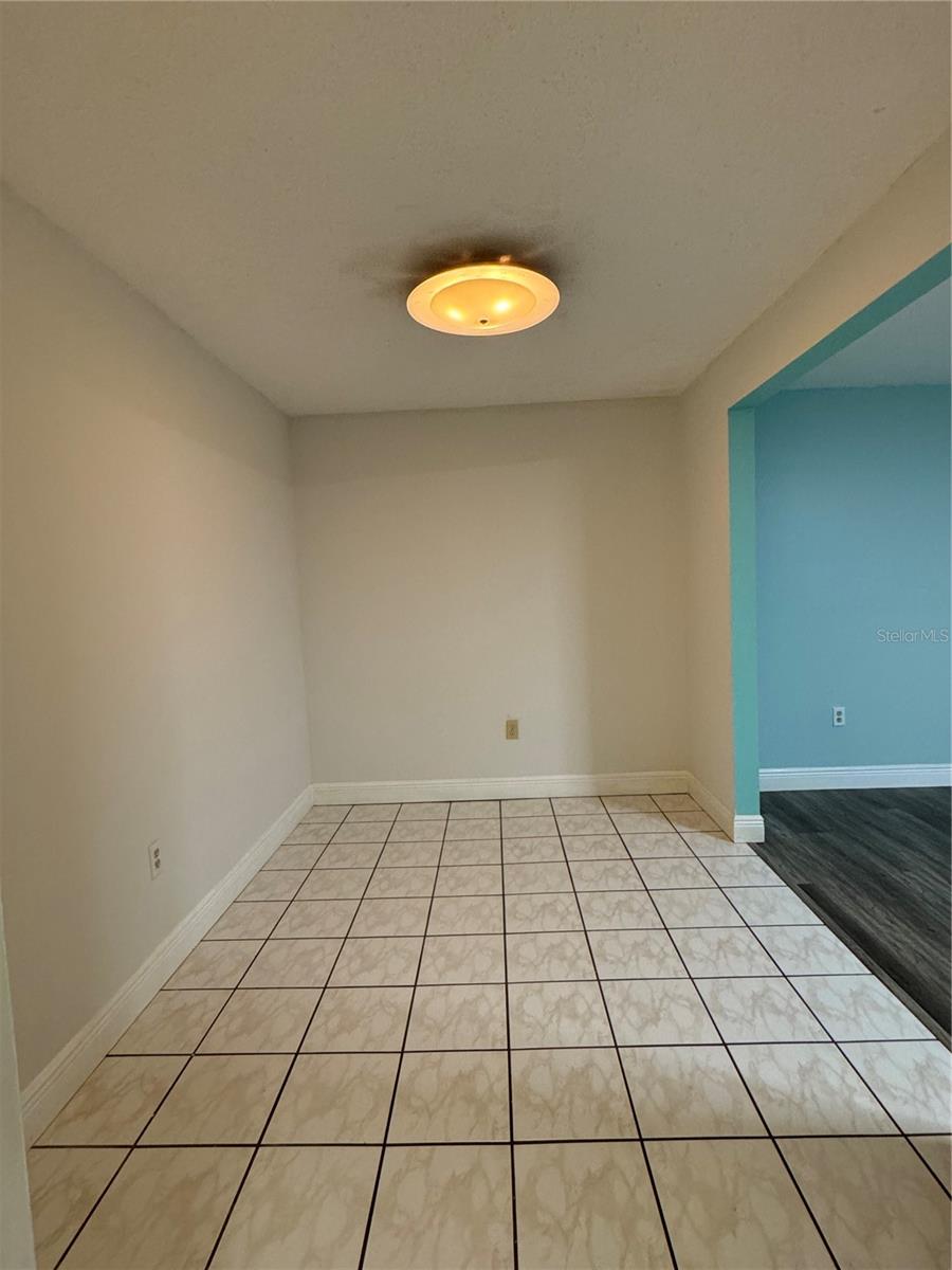 Image 16 of 20 For 700 Airport Boulevard G4