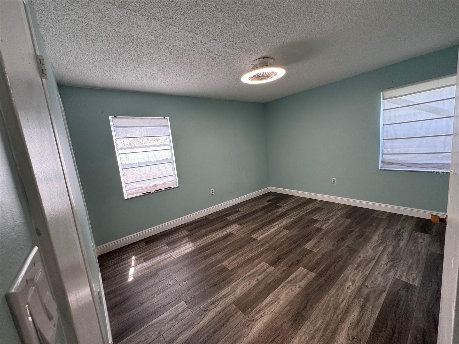 Image 6 of 20 For 700 Airport Boulevard G4