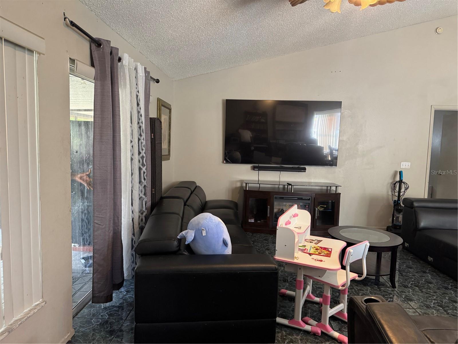 Image 12 of 30 For 7012 Coral Cove Drive