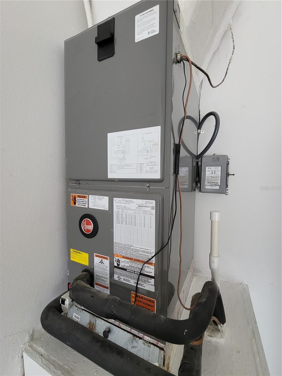 Image 31 of 38 For 10659 Huntridge Road