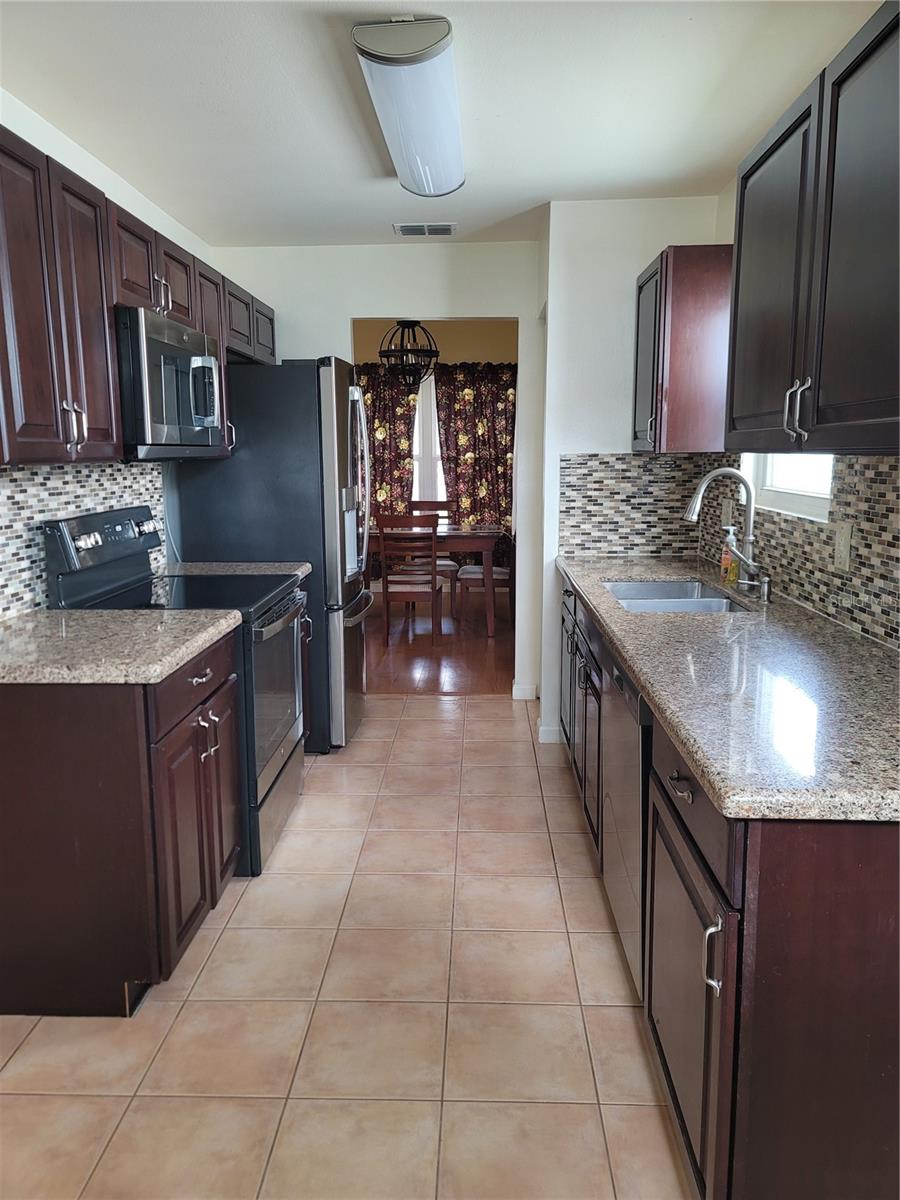 Image 8 of 38 For 10659 Huntridge Road