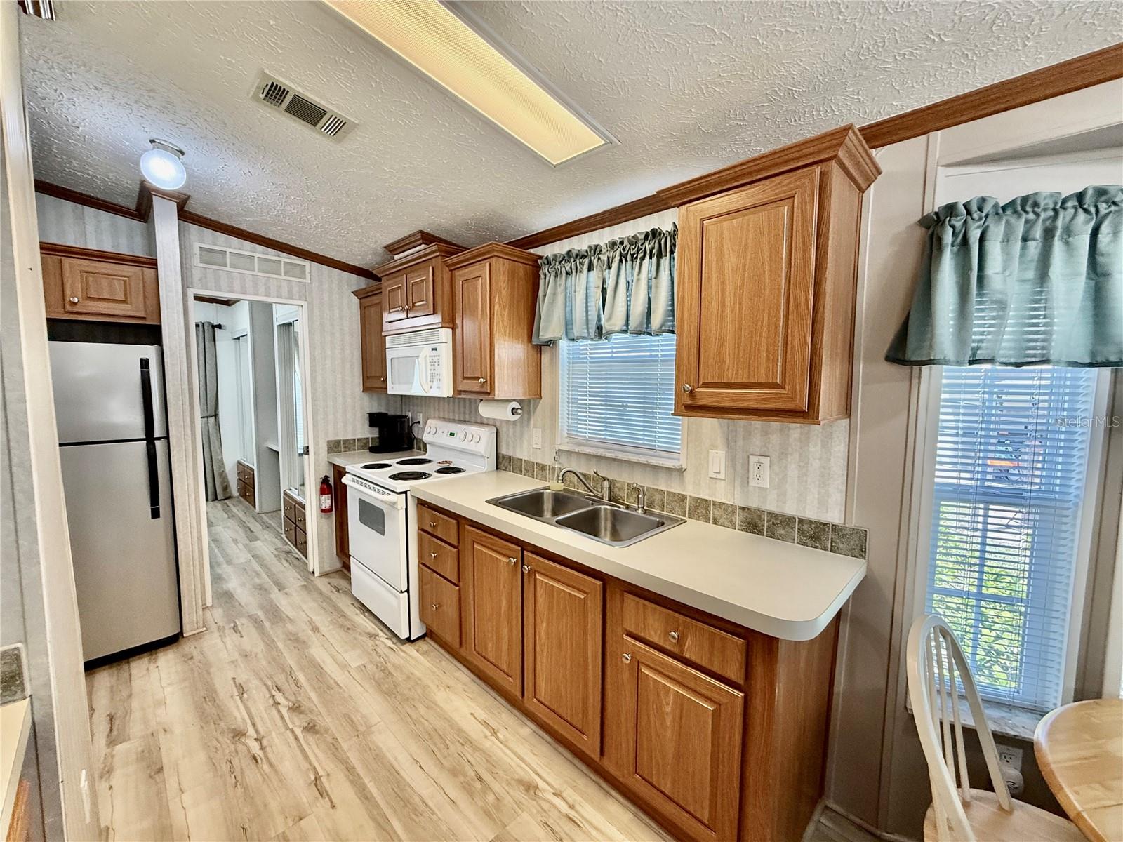 Image 20 of 84 For 3012 104th Avenue