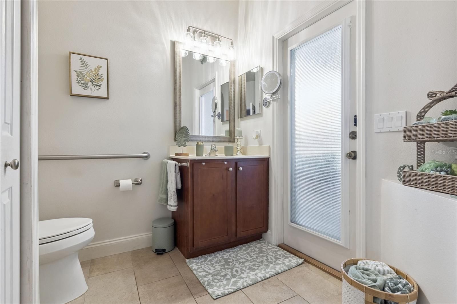 Image 25 of 32 For 703 Cypress Oak Circle