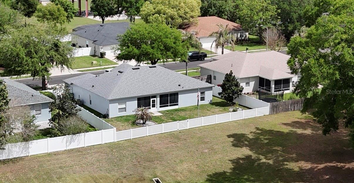 Image 28 of 32 For 703 Cypress Oak Circle