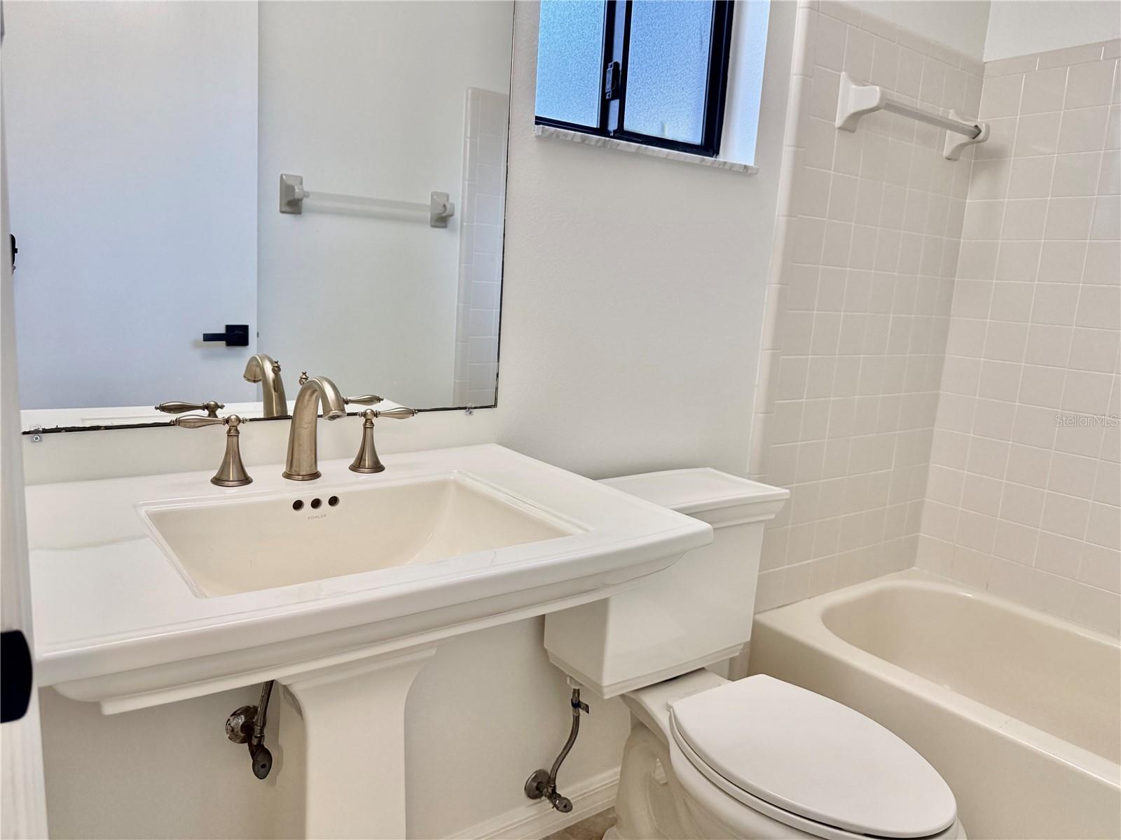 Image 21 of 48 For 1720 Waterbeach Court