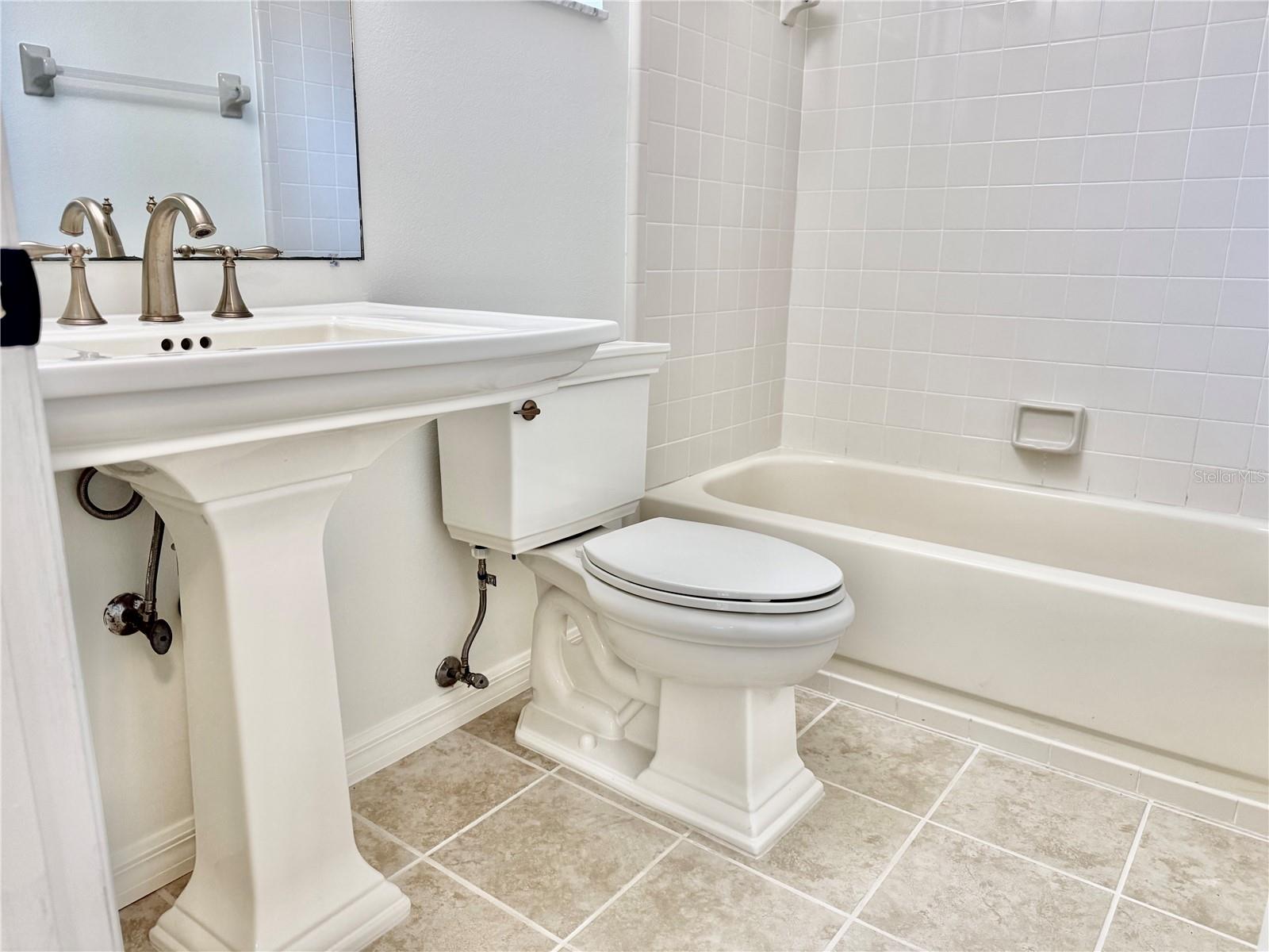 Image 23 of 48 For 1720 Waterbeach Court