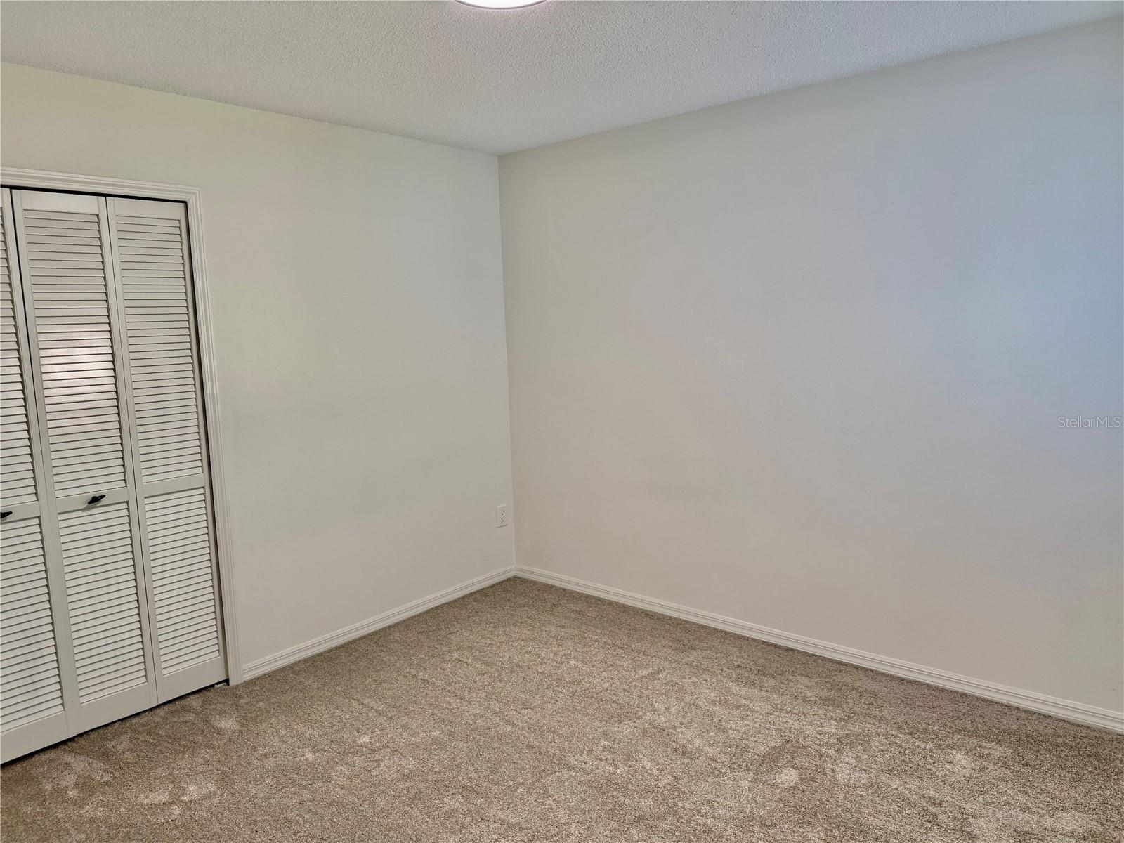 Image 24 of 48 For 1720 Waterbeach Court