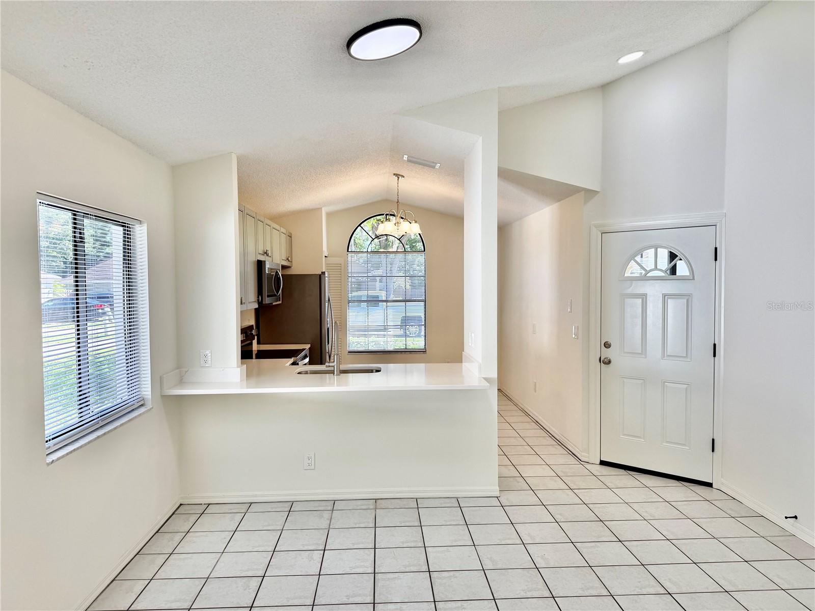 Image 7 of 48 For 1720 Waterbeach Court