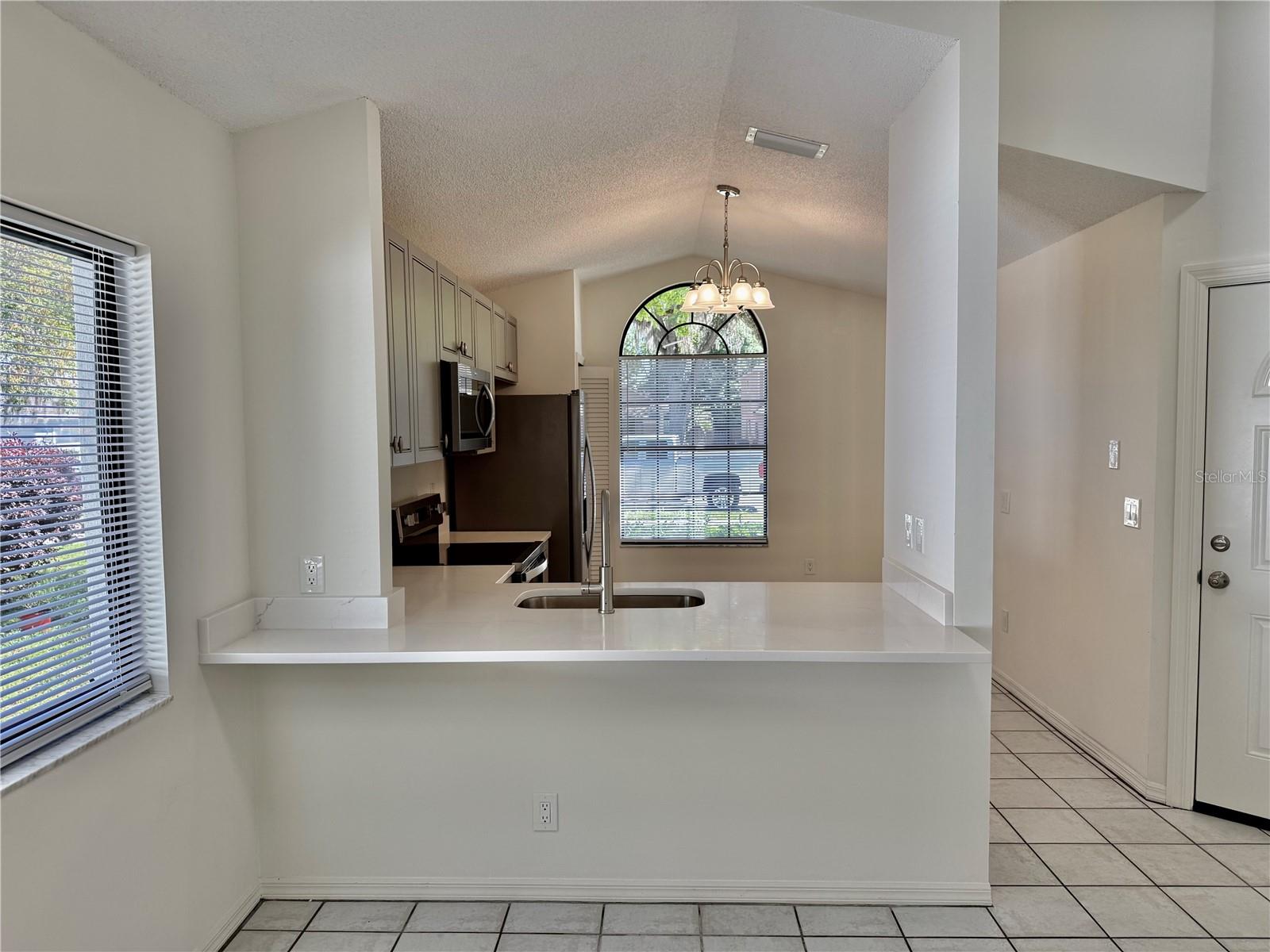 Image 8 of 48 For 1720 Waterbeach Court