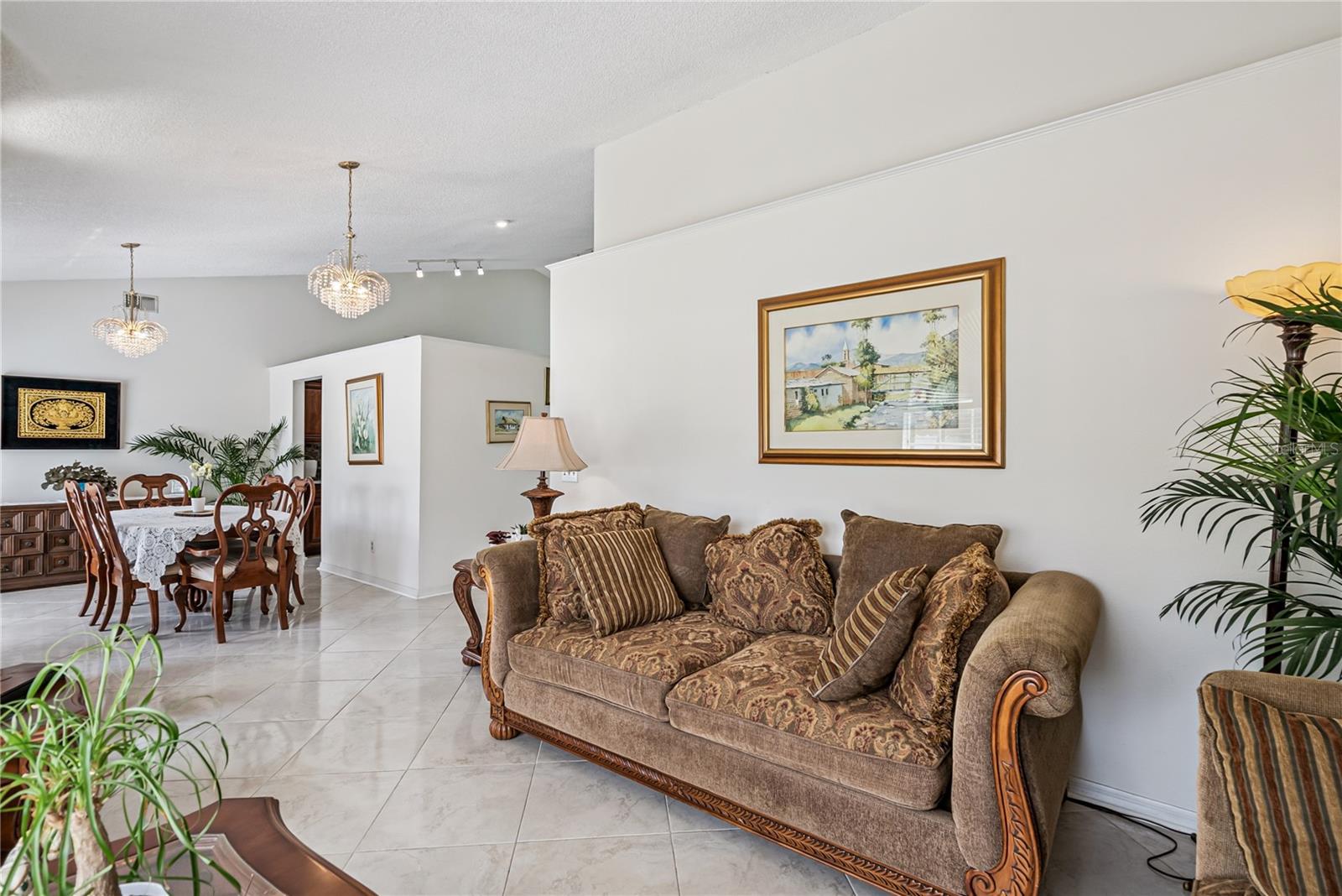 Image 4 of 20 For 11715 Oxfordshire Place