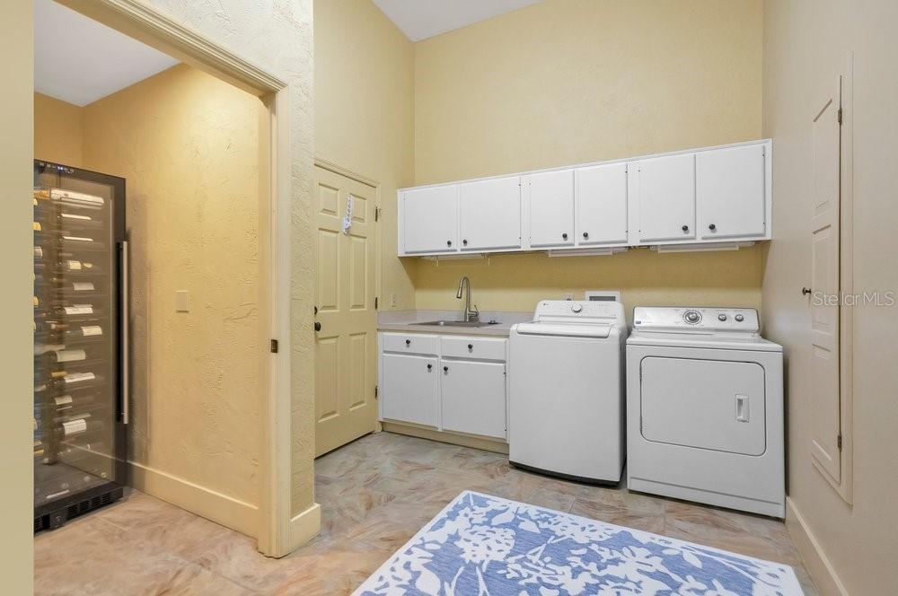 Image 35 of 100 For 10577 Down Lakeview Circle