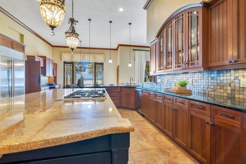 Image 37 of 100 For 10577 Down Lakeview Circle