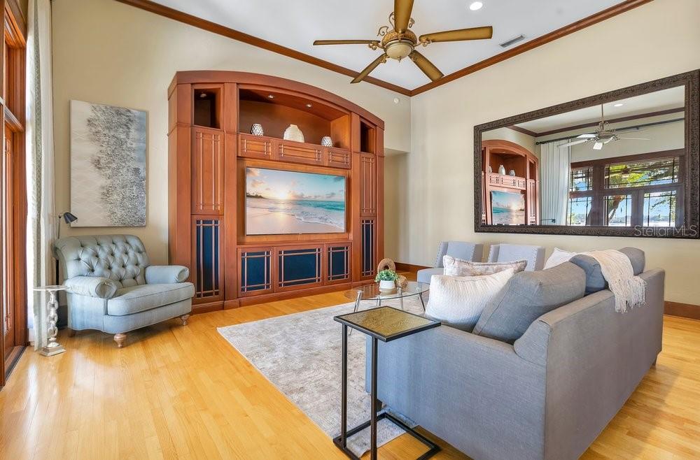 Image 38 of 100 For 10577 Down Lakeview Circle