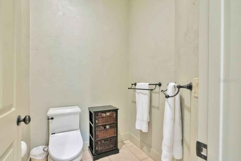 Image 49 of 100 For 10577 Down Lakeview Circle