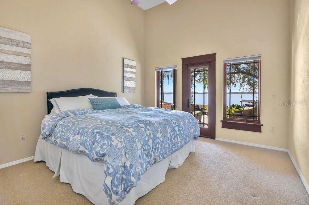 Image 54 of 100 For 10577 Down Lakeview Circle