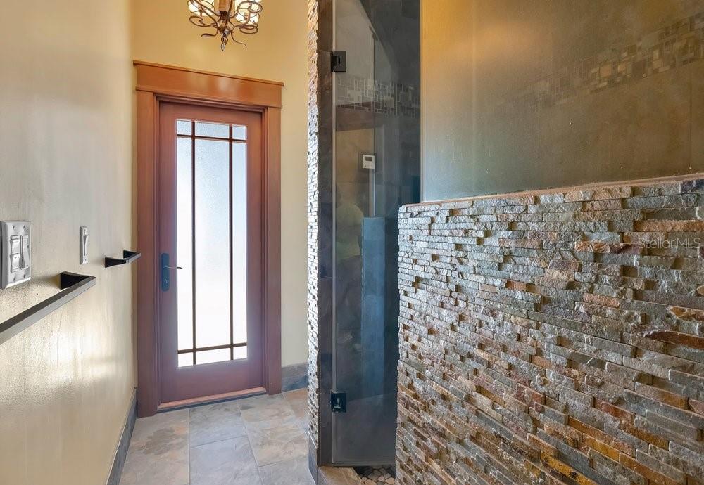 Image 56 of 100 For 10577 Down Lakeview Circle