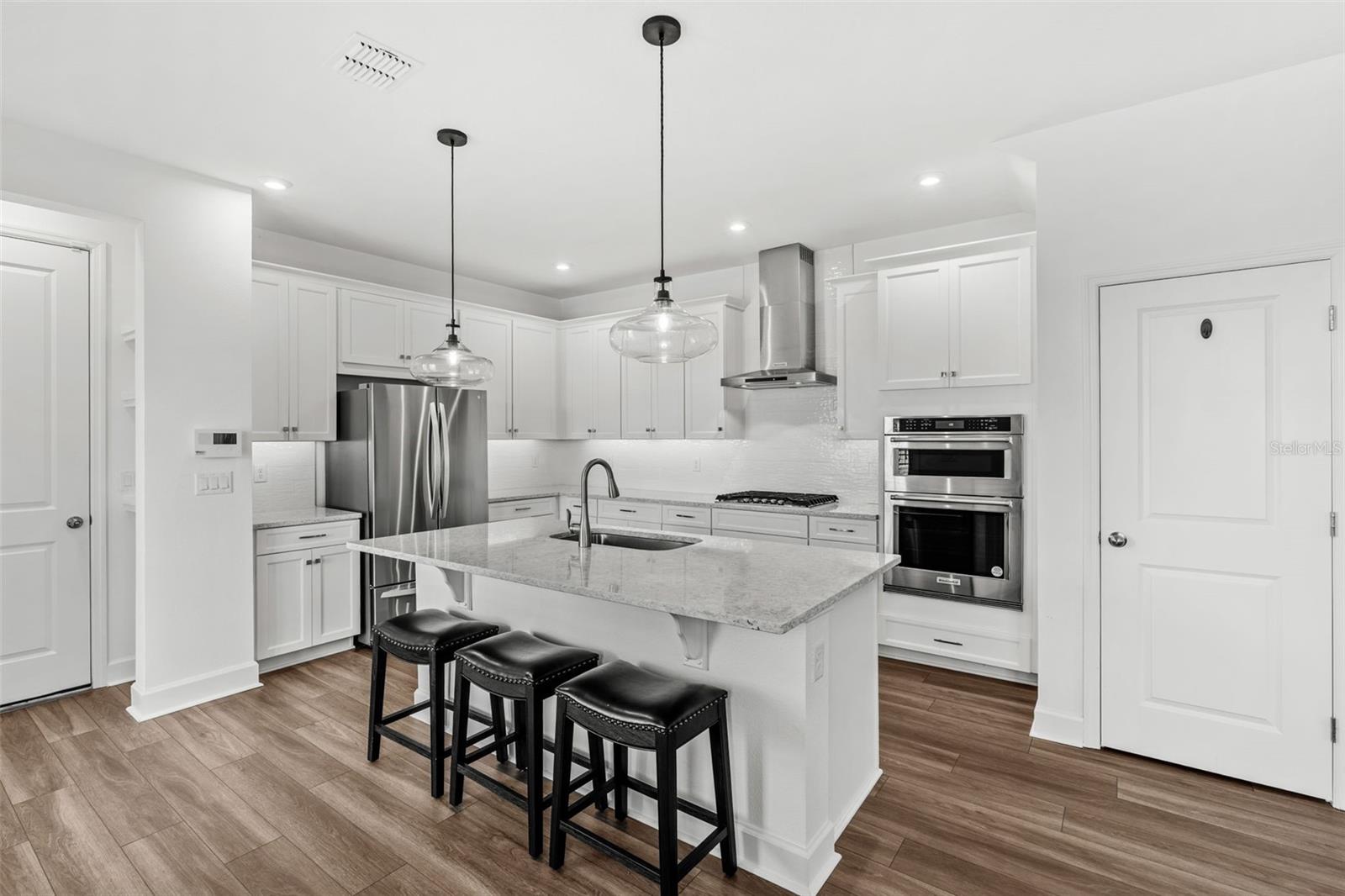 Image 15 of 56 For 1851 Coastal Court