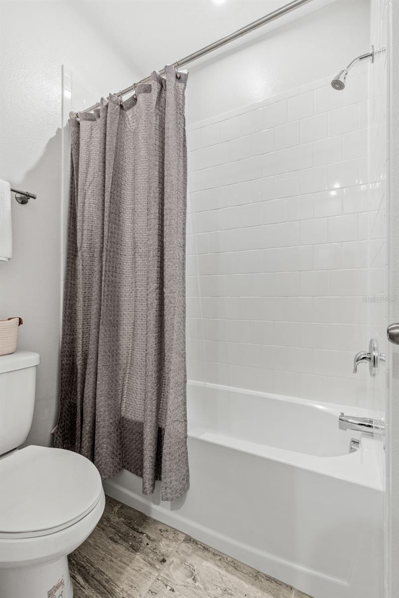 Image 33 of 56 For 1851 Coastal Court