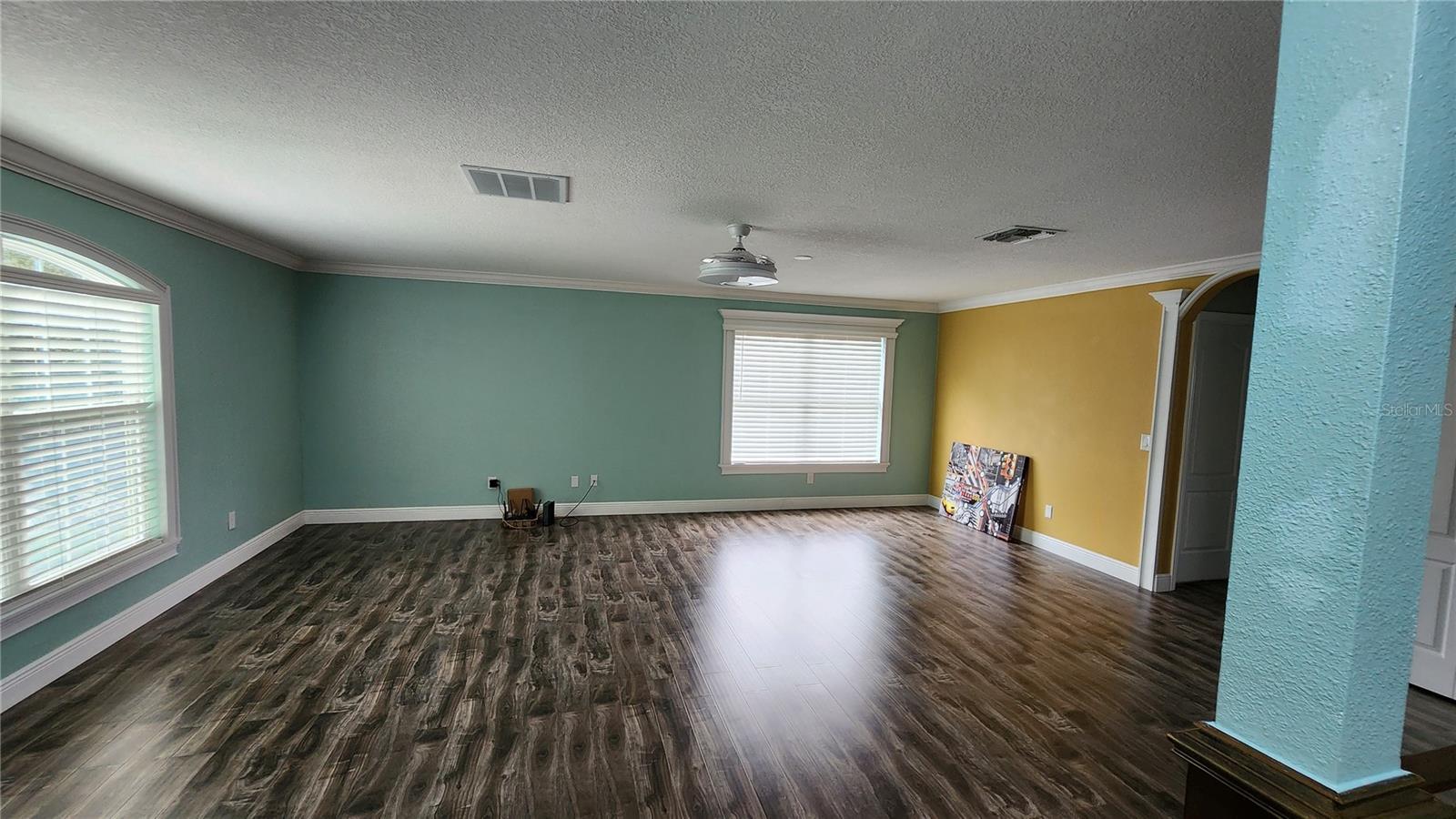 Listing photo id 13 for 7809 Rex Hill Trail