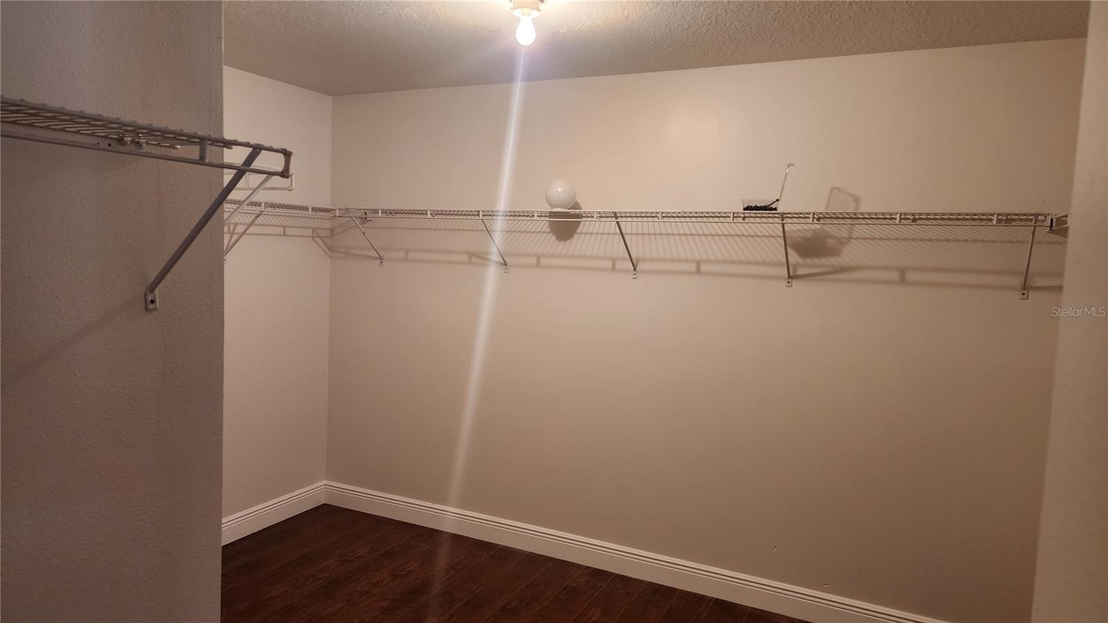 Listing photo id 3 for 7809 Rex Hill Trail