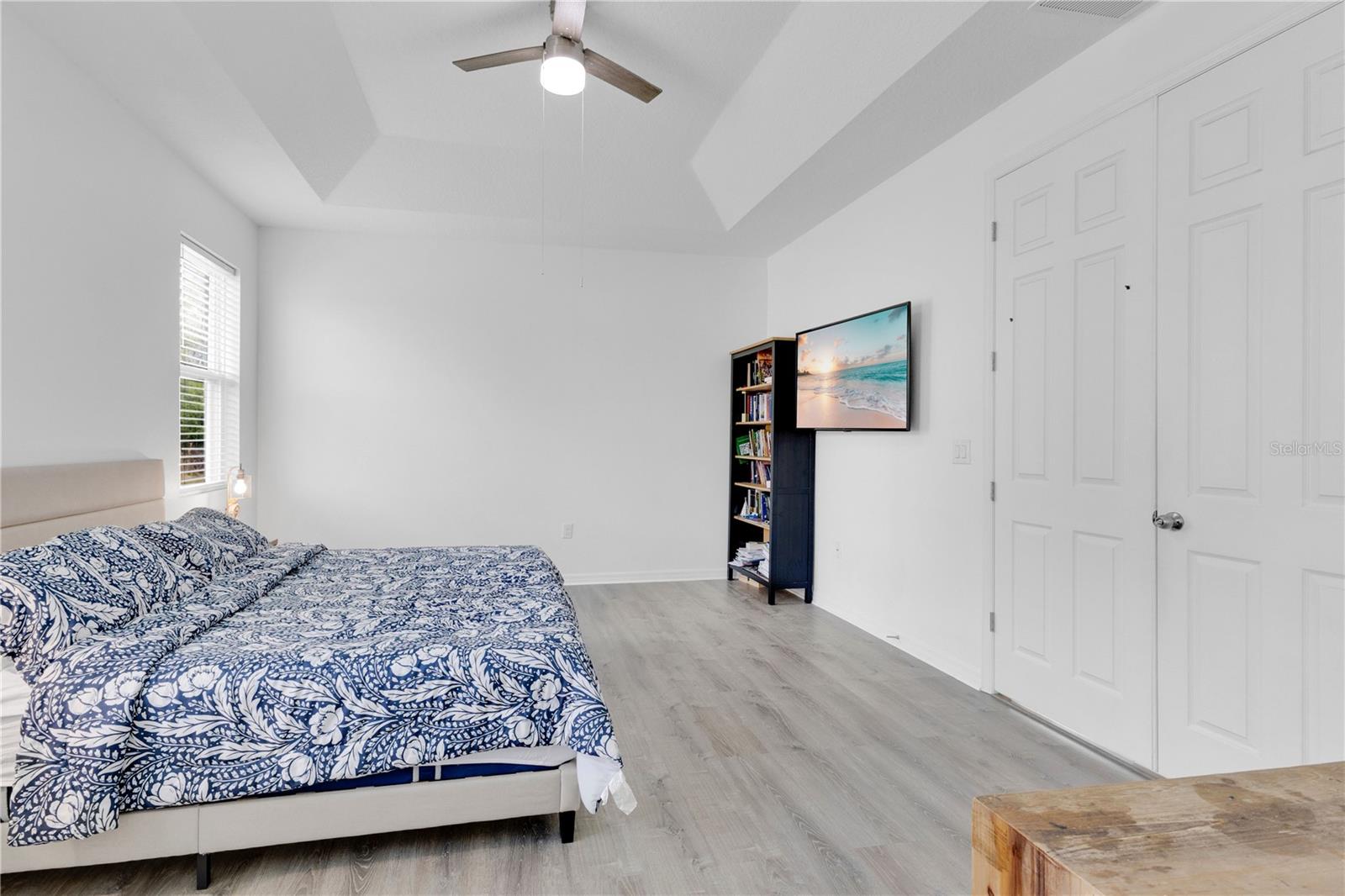 Image 13 of 39 For 2436 Varenna Loop