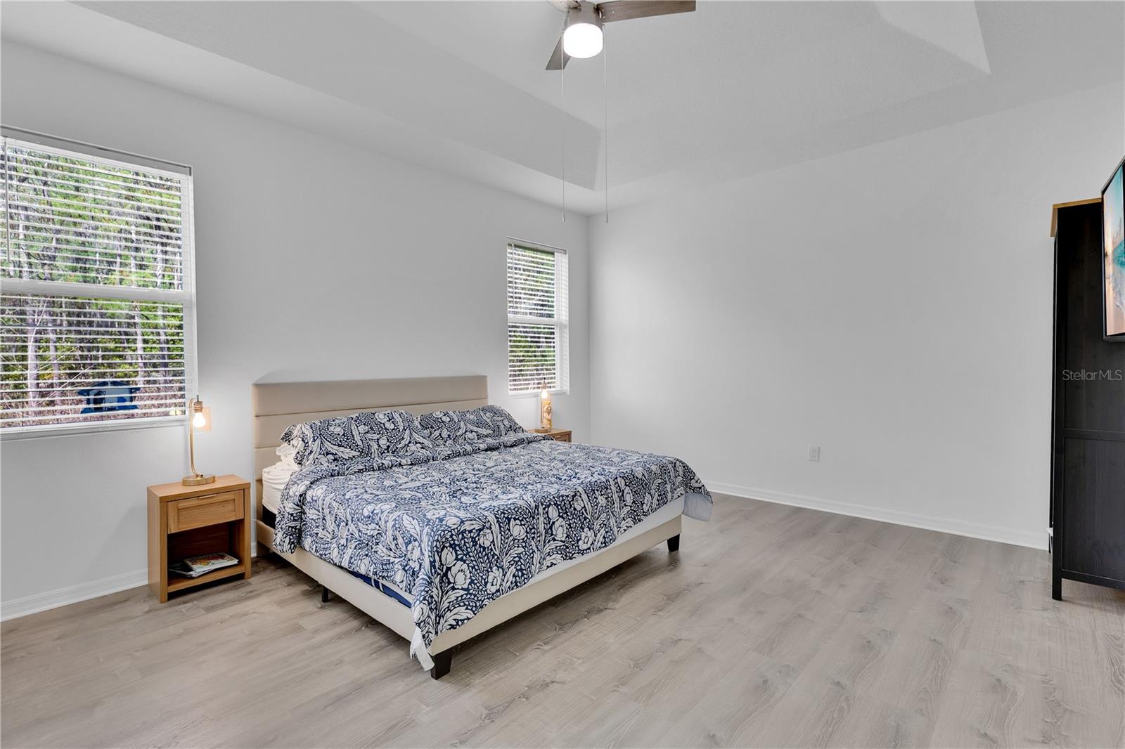 Image 14 of 39 For 2436 Varenna Loop