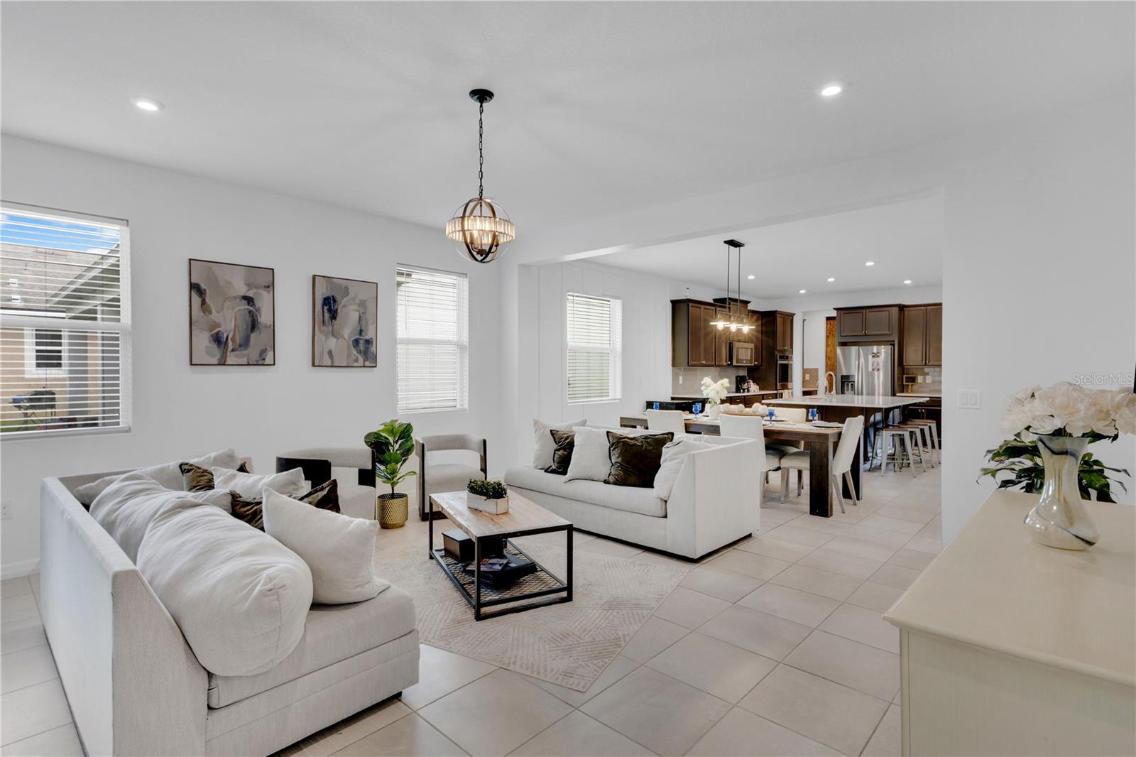 Image 4 of 39 For 2436 Varenna Loop