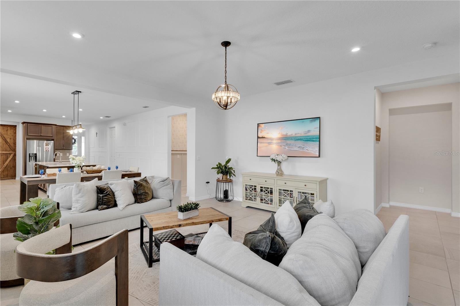 Image 5 of 39 For 2436 Varenna Loop