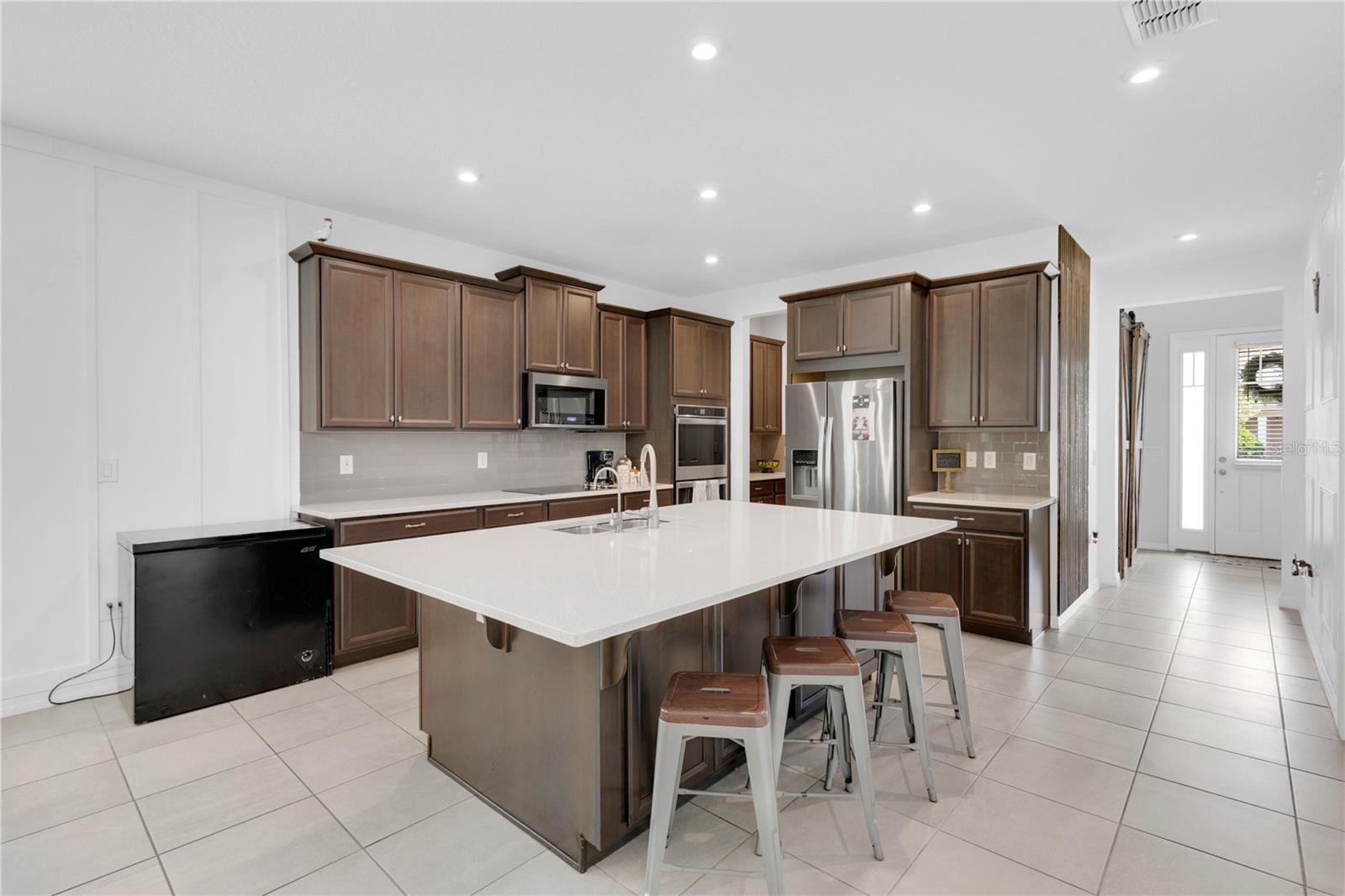 Image 9 of 39 For 2436 Varenna Loop