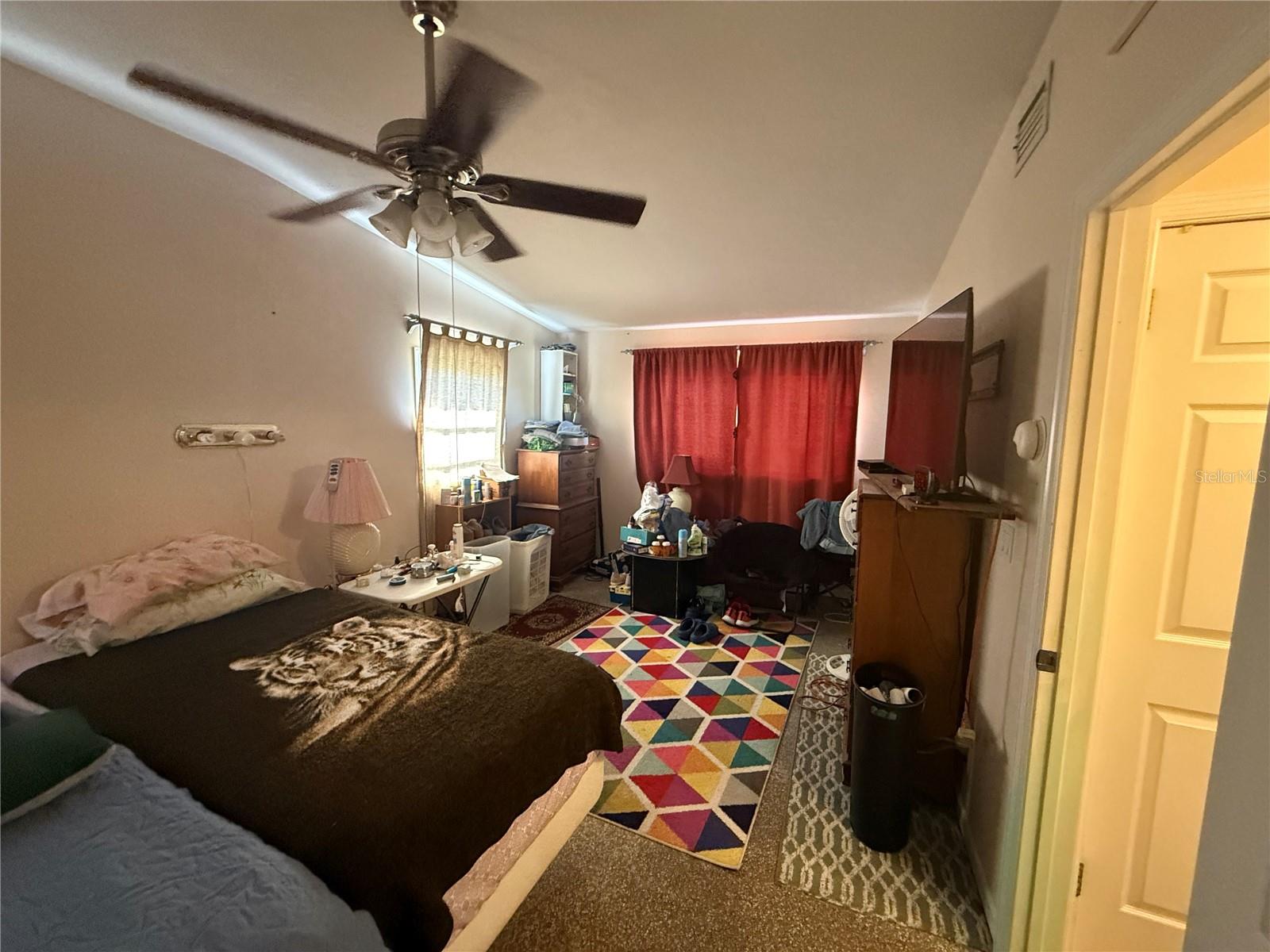 Image 2 of 6 For 202 Fairmont Drive