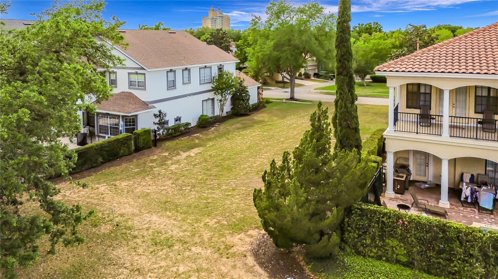 Image 5 of 18 For 1233 Radiant Street