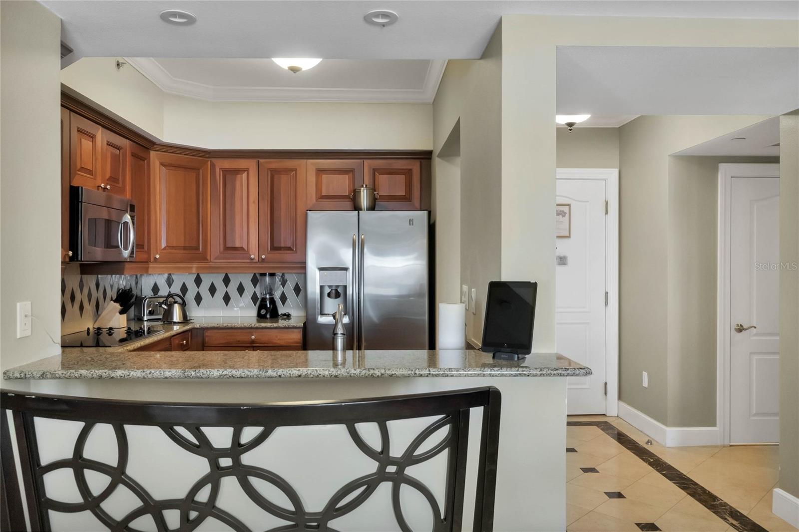 Image 11 of 35 For 7593 Gathering Drive 206