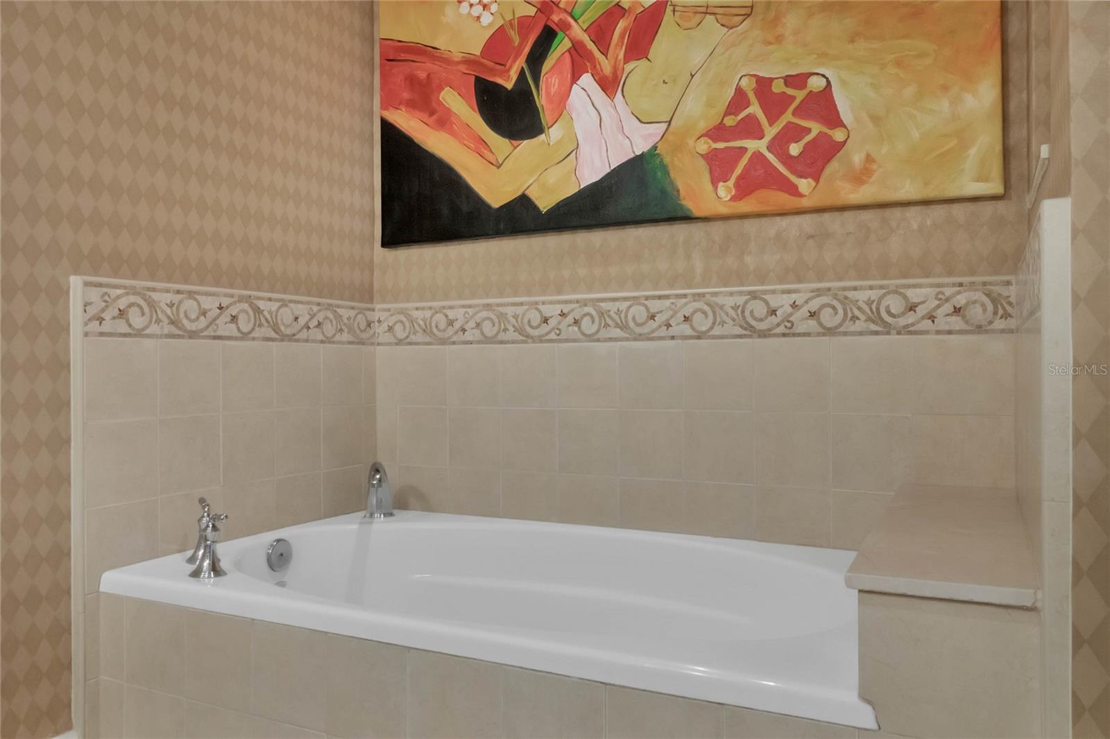 Image 22 of 35 For 7593 Gathering Drive 206