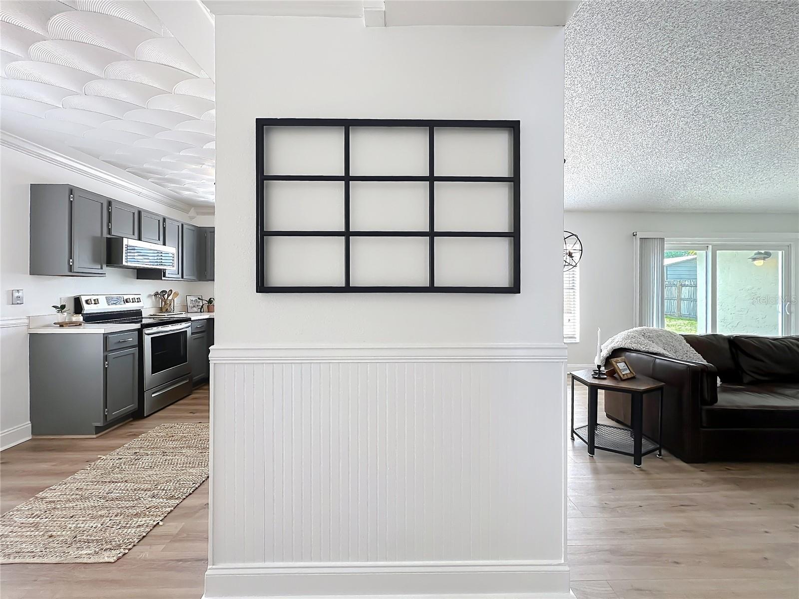 Listing photo id 11 for 1433 Pon Pon Court