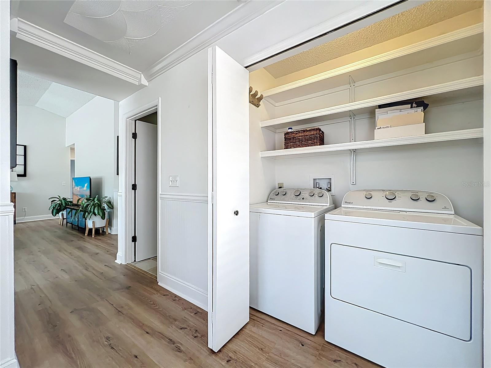 Listing photo id 31 for 1433 Pon Pon Court