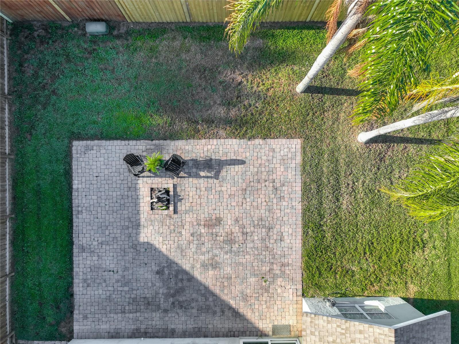 Listing photo id 34 for 1433 Pon Pon Court