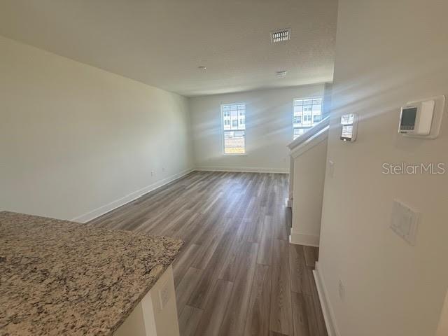 Image 5 of 10 For 15220 Groveside Road