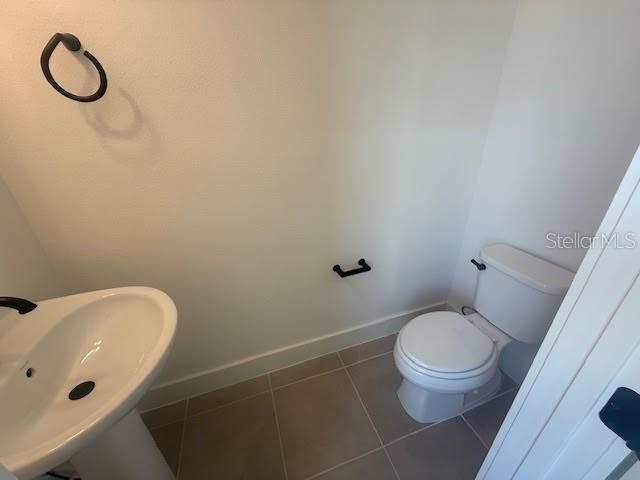 Image 7 of 10 For 15220 Groveside Road