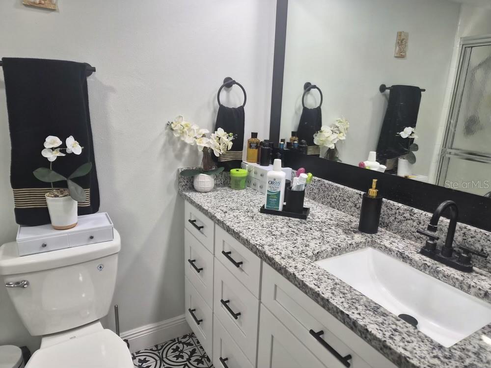 Image 13 of 27 For 1055 Kensington Park Drive 409