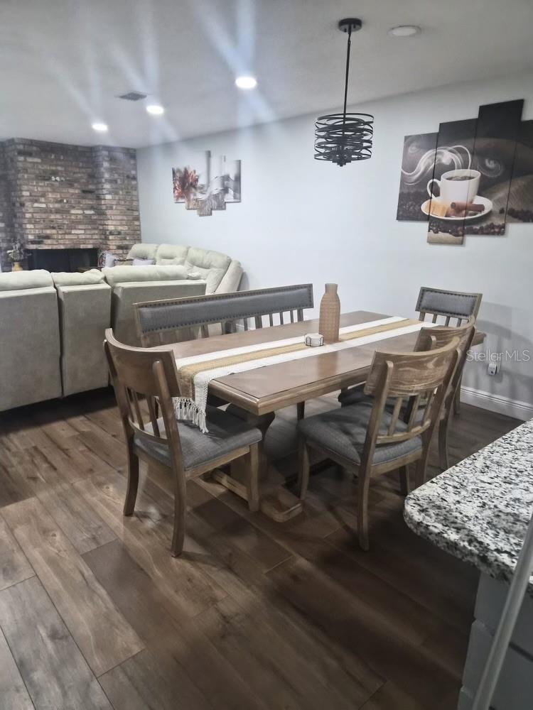 Image 7 of 27 For 1055 Kensington Park Drive 409