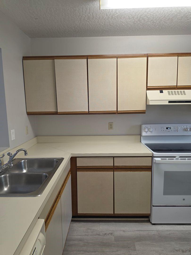 Image 23 of 41 For 3433 Joe Murell Drive