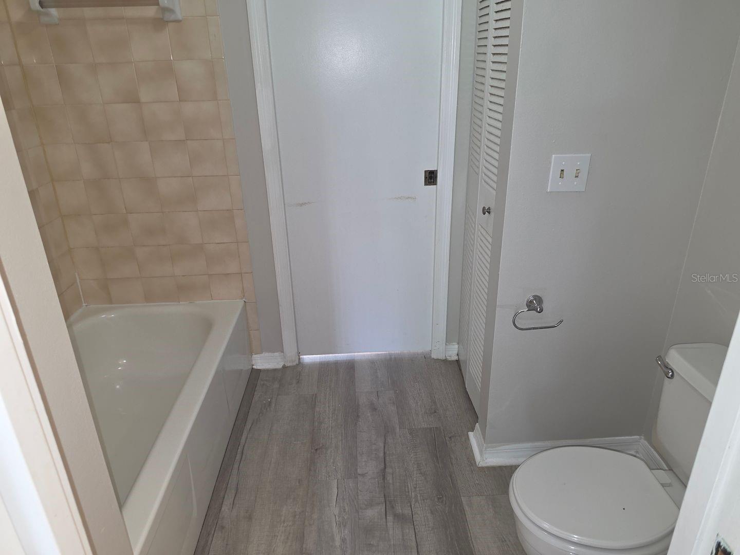 Image 33 of 41 For 3433 Joe Murell Drive