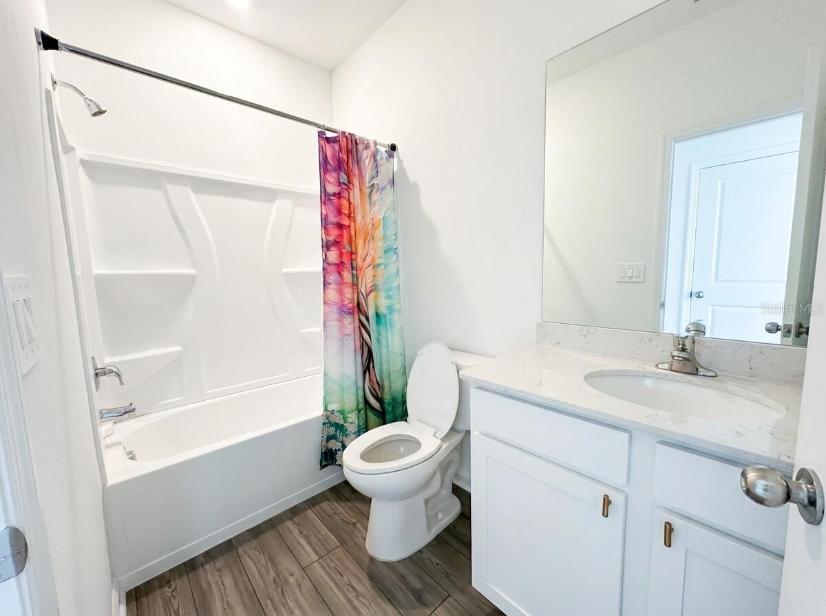 Image 24 of 38 For 4713 83rd Loop