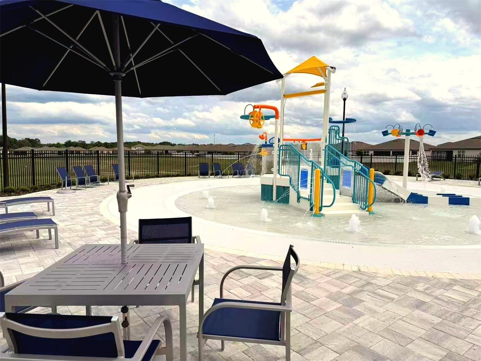 Image 32 of 38 For 4713 83rd Loop