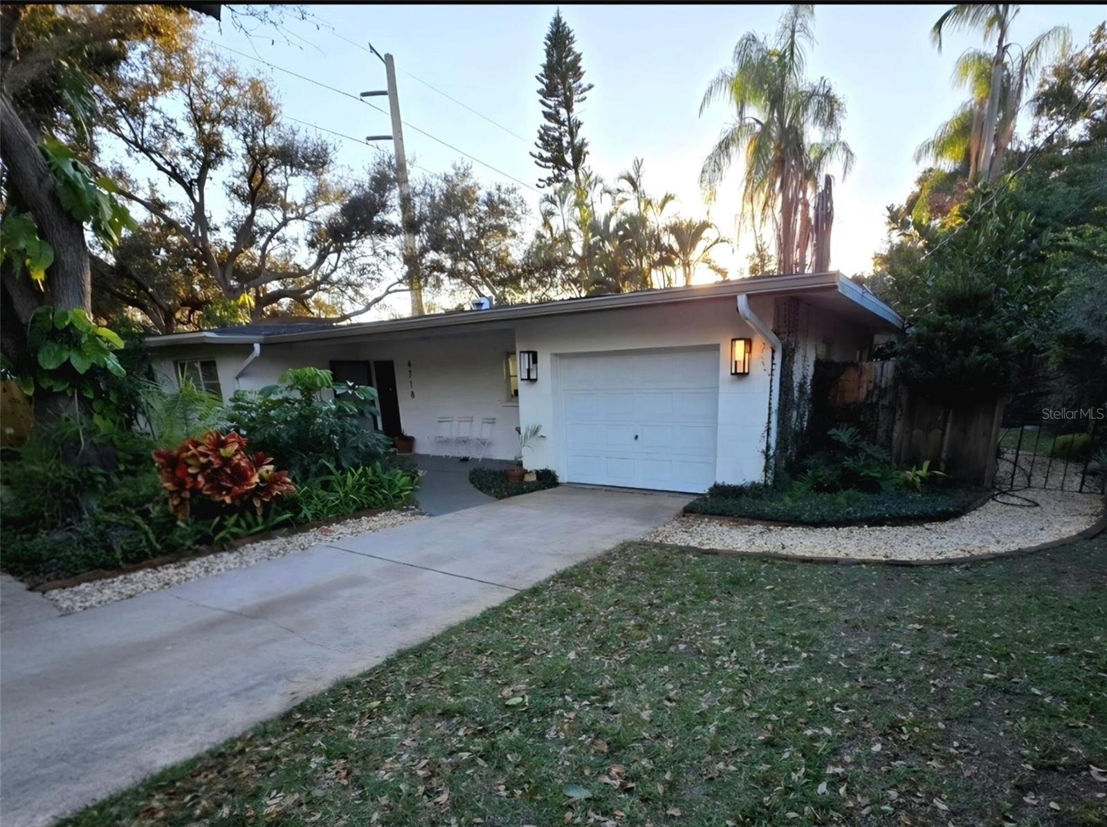 Details for 4718 Crystal Avenue, SARASOTA, FL 34231