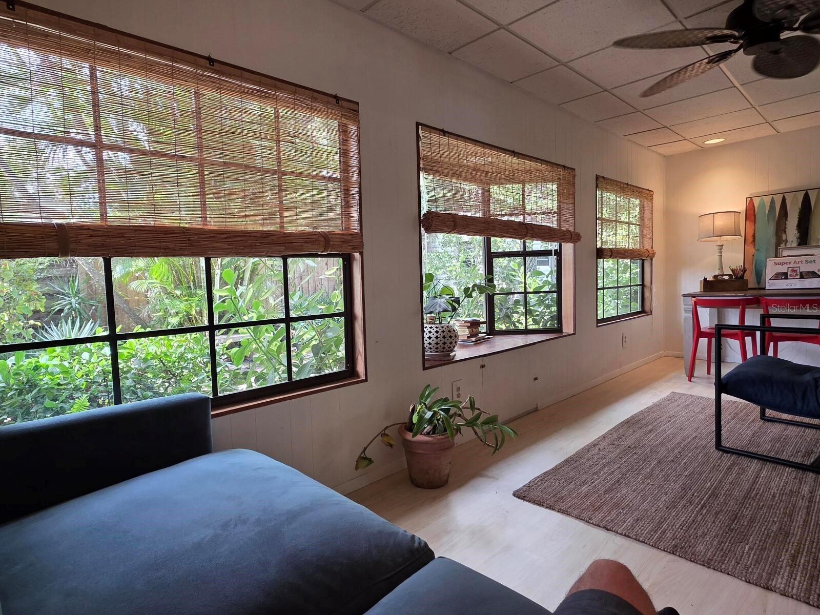 Image 10 of 34 For 4718 Crystal Avenue