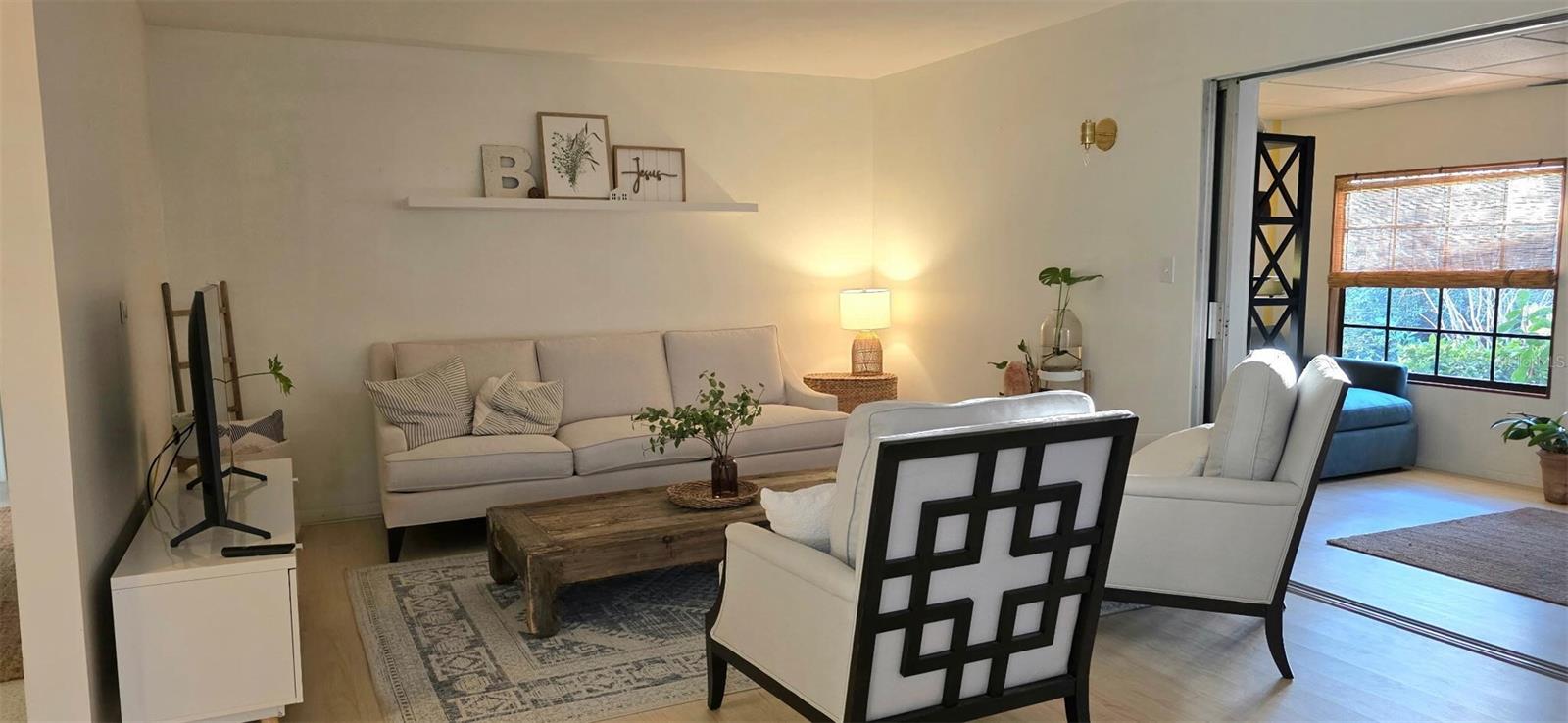 Image 8 of 34 For 4718 Crystal Avenue